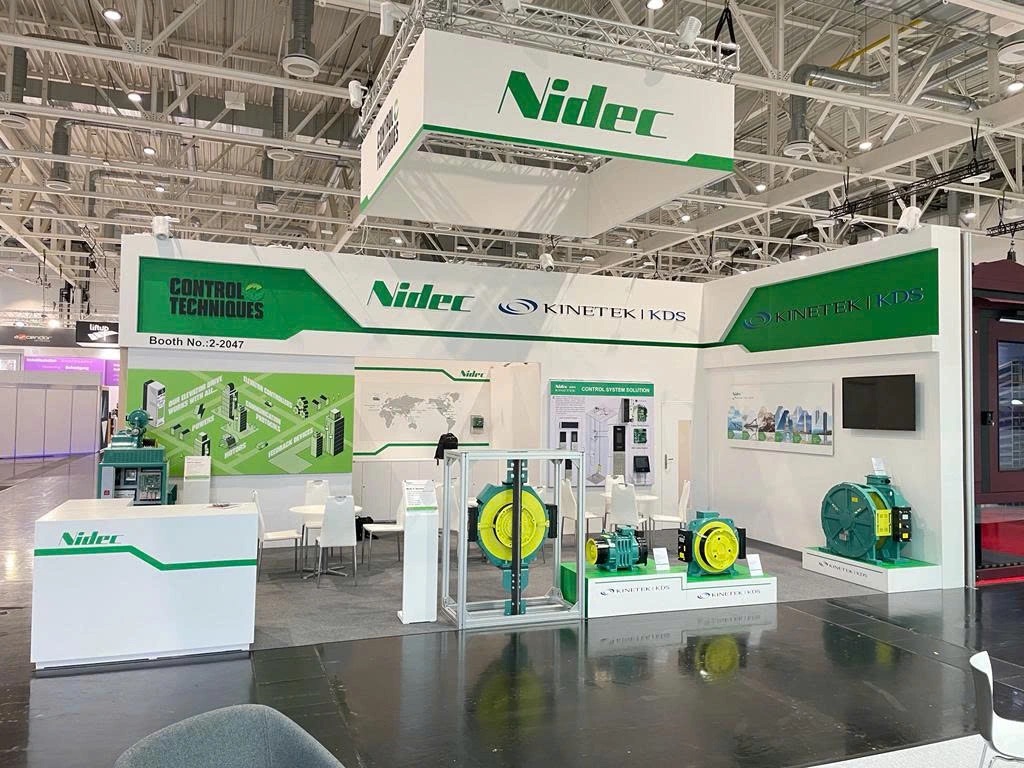 Triễn làm động cơ Nidec KDS tại Đức