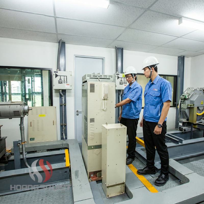 Sản phẩm của Mitsubishi có mức giá nhỉnh hơn do phải nhập khẩu nguyên chiếc