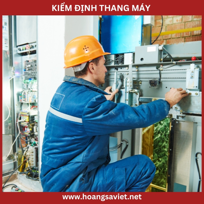 Hình ảnh minh họa kiểm tra thang máy Hình ảnh minh họa kiểm tra thang máy