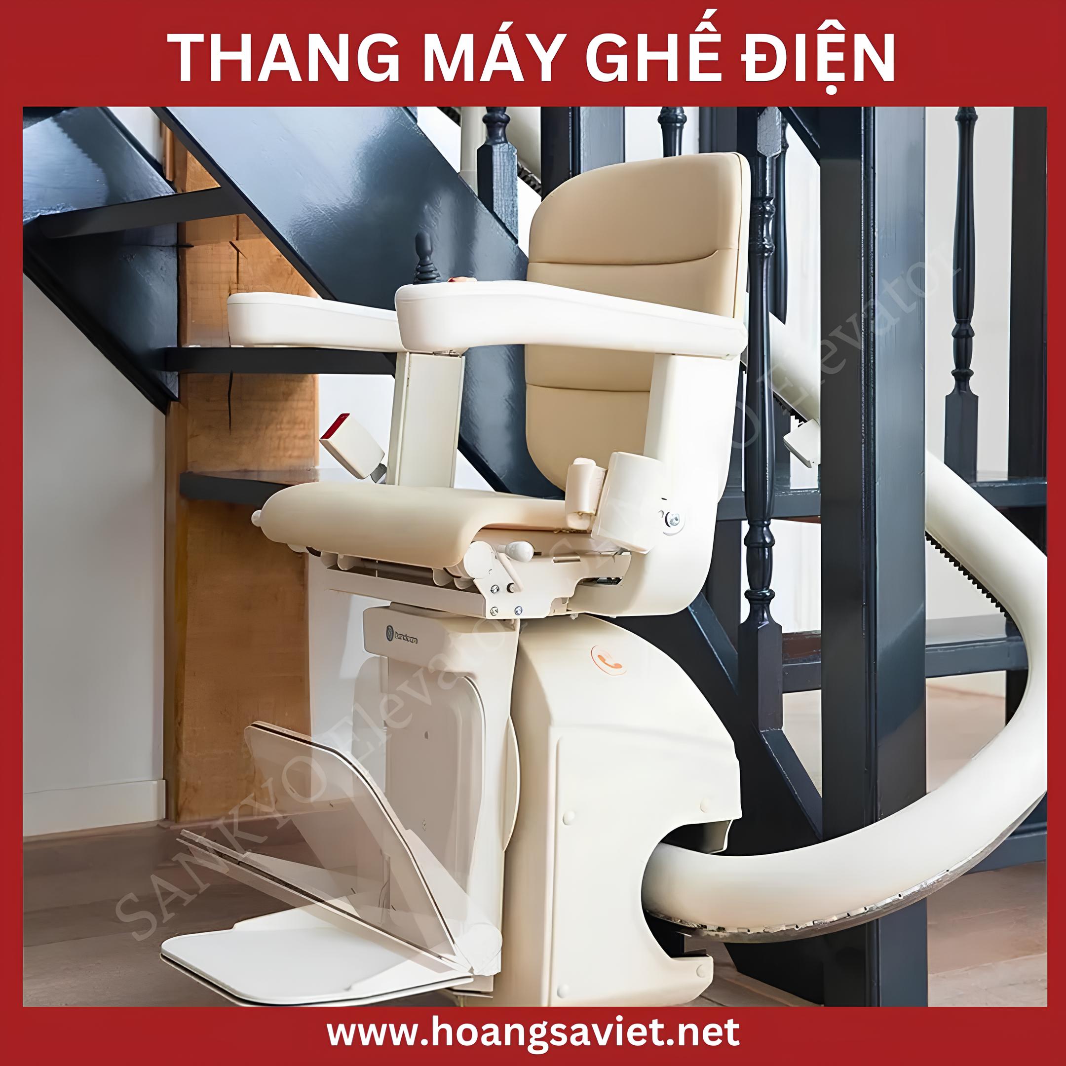 Electric chair lift for the elderly with curved stairs Electric chair lift for the elderly with curved stairs