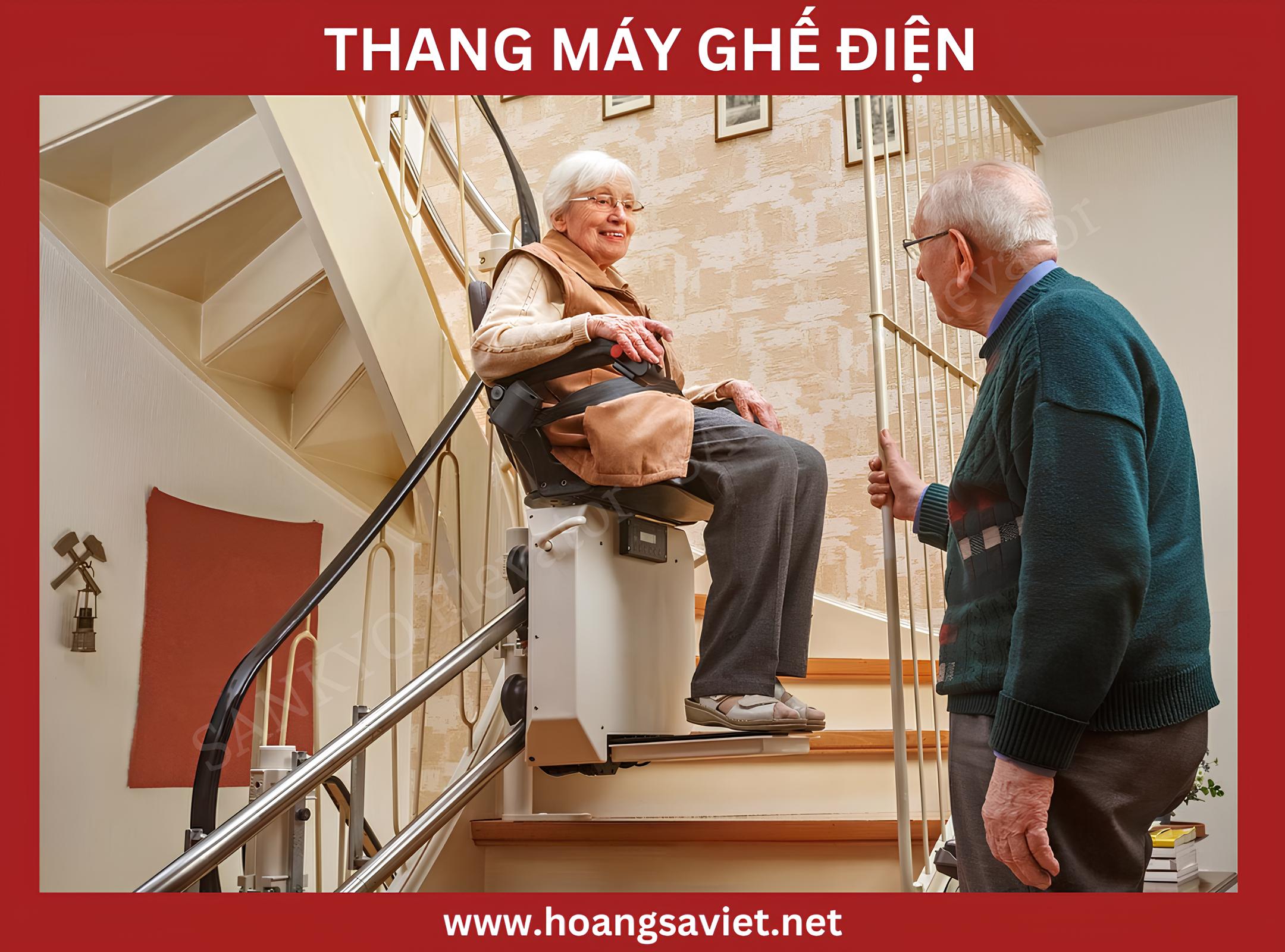 Chair lifts for the elderly have safety belts Chair lifts for the elderly have safety belts