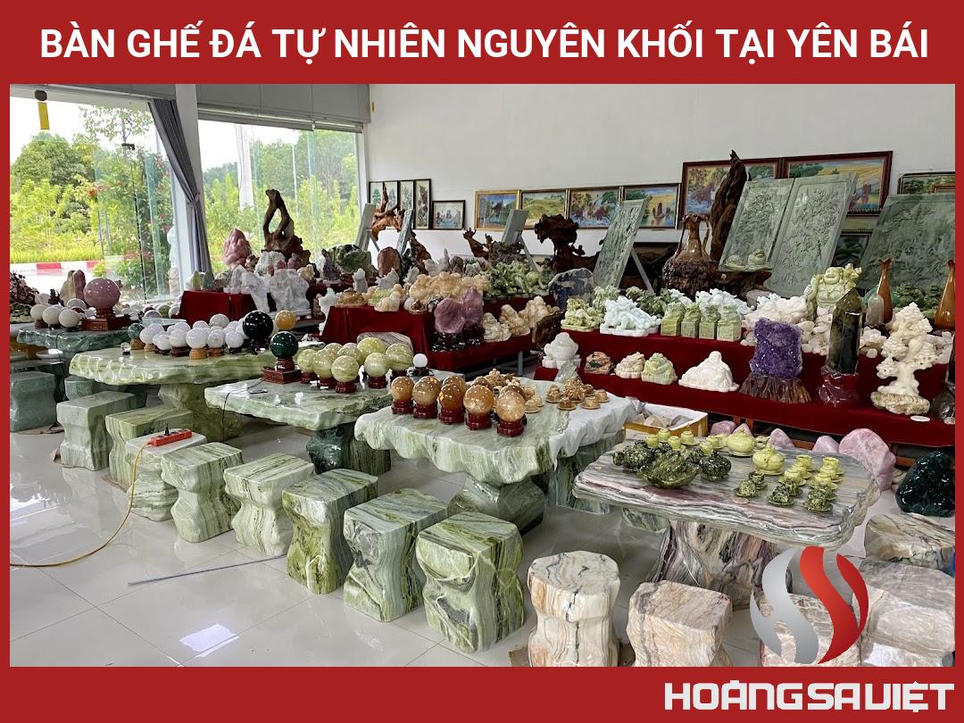 Bàn Ghế đá Tự Nhiên Nguyên Khối Tại Yên Bái Bàn Ghế đá Tự Nhiên Nguyên Khối Tại Yên Bái