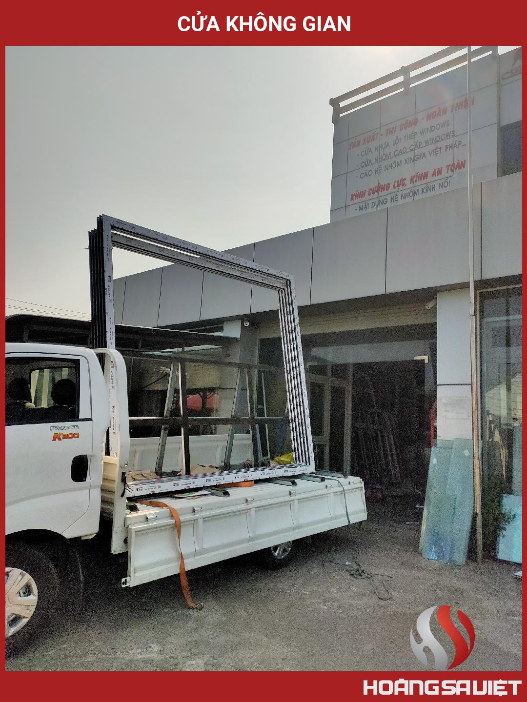 CỬA KHÔNG GIAN CỬA KHÔNG GIAN