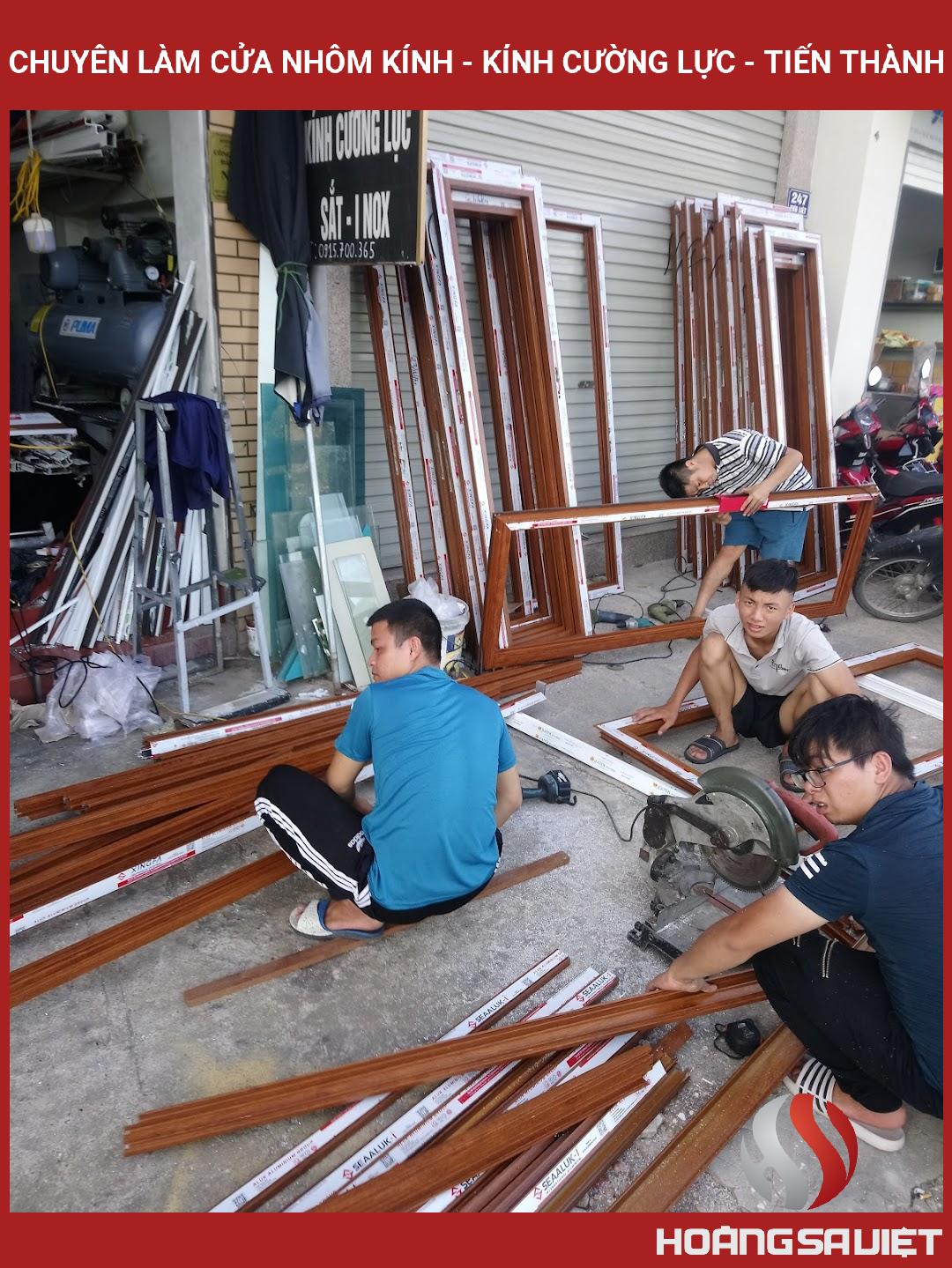 Chuyên Làm Cửa Nhôm Kính - Kính Cường Lực - Tiến Thành Chuyên Làm Cửa Nhôm Kính - Kính Cường Lực - Tiến Thành